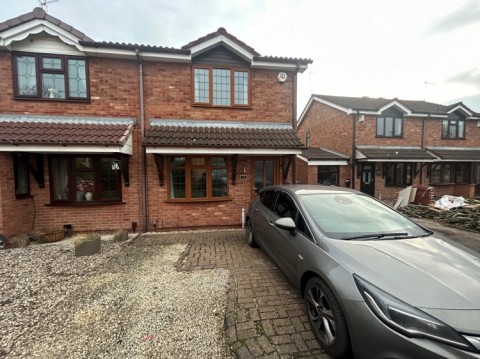 14 Maypole Close, Cradley Heath, West Midlands, B64 5AS, UK