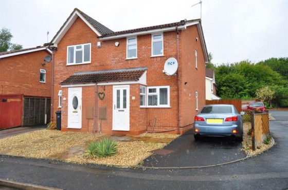 View Full Details for Fieldfare Close, Cradley Heath, West Midland, B64 5QH